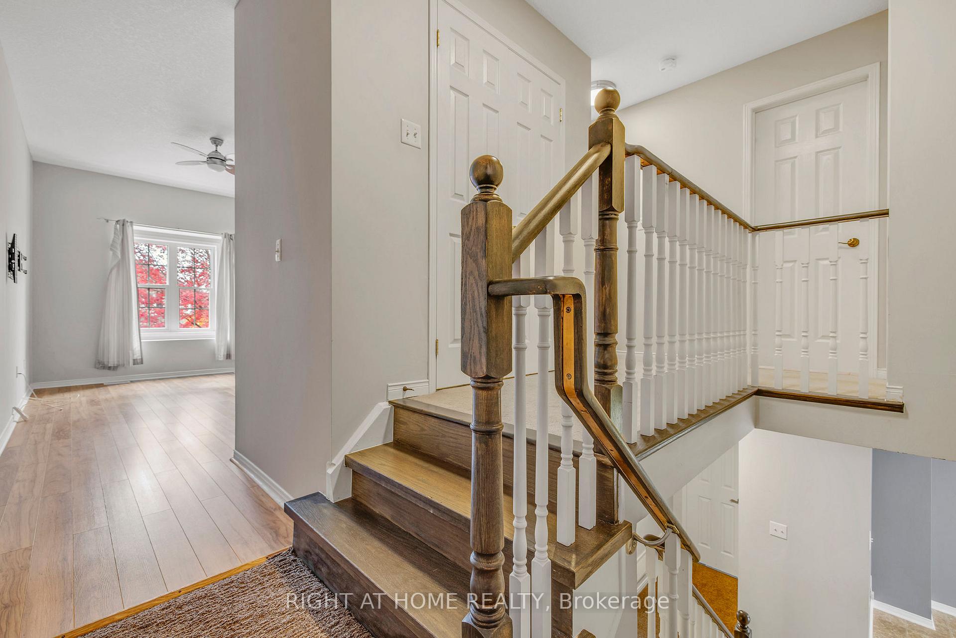 Photo 11 of 80 Powell Drive, Hamilton, Binbrook — HOMEH