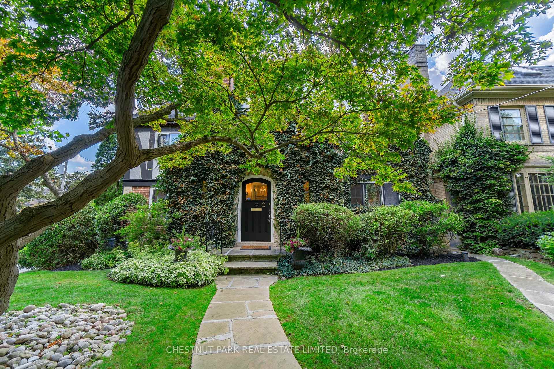 Photo 7 of 2 Garland Avenue, Toronto, Lawrence Park South — HOMEH