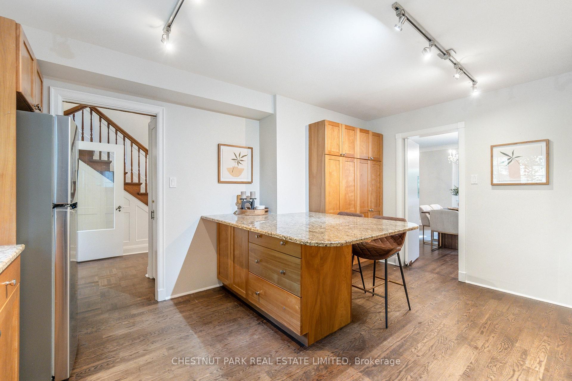 Photo 17 of 2 Garland Avenue, Toronto, Lawrence Park South — HOMEH