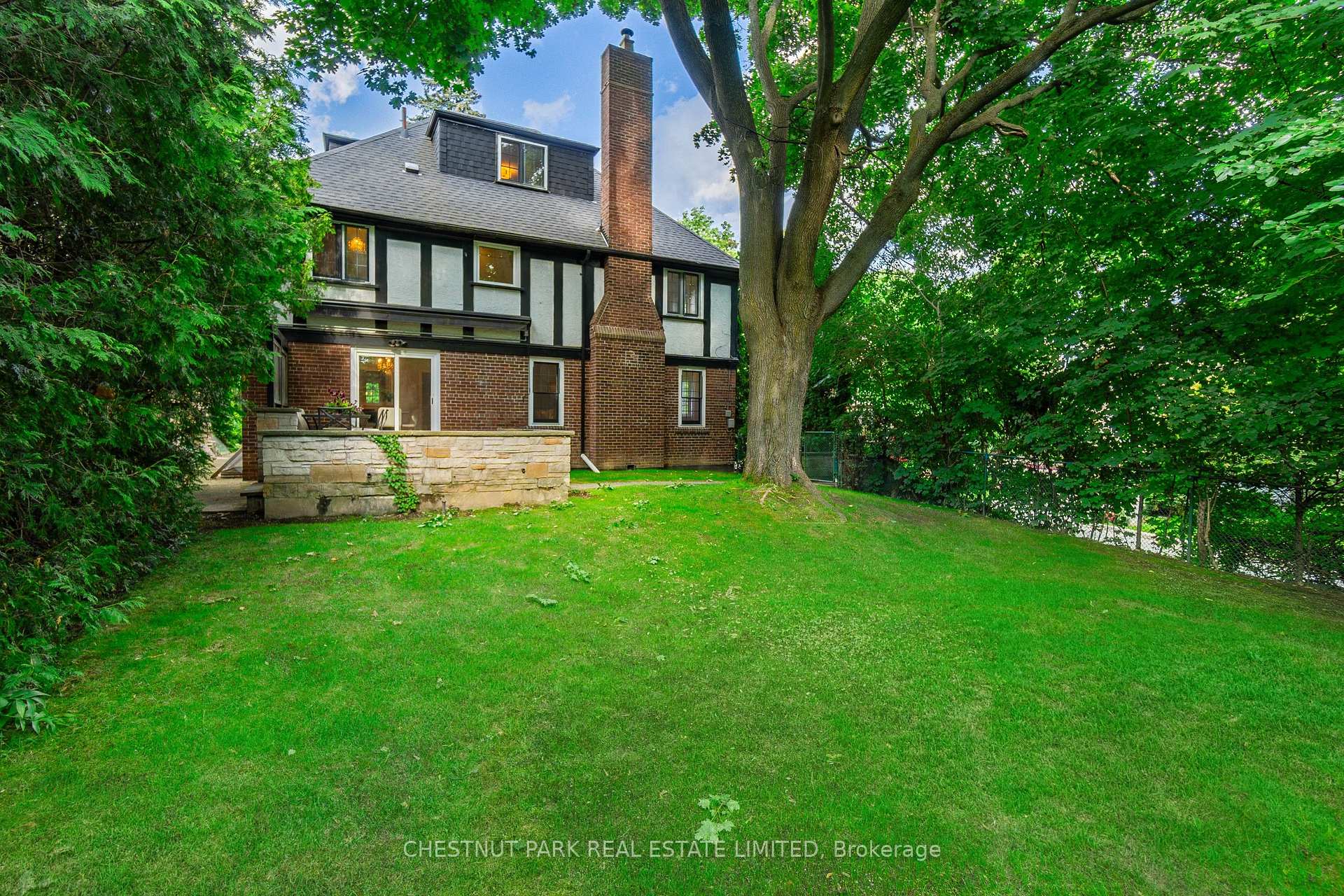 Photo 41 of 2 Garland Avenue, Toronto, Lawrence Park South — HOMEH