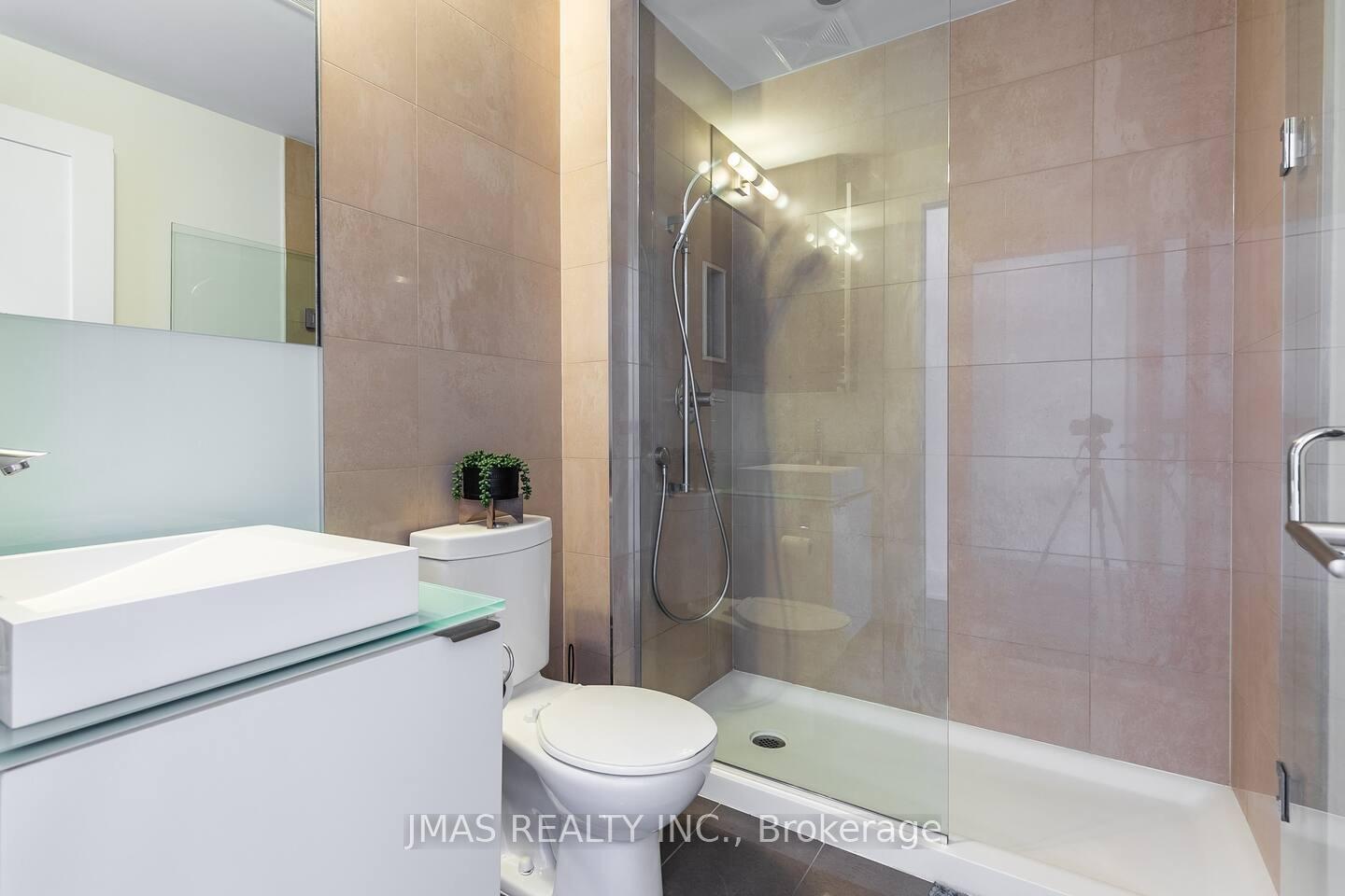 Photo 17 of Unit 2109, 300 Front Street W, Toronto, Waterfront Communities — HOMEH