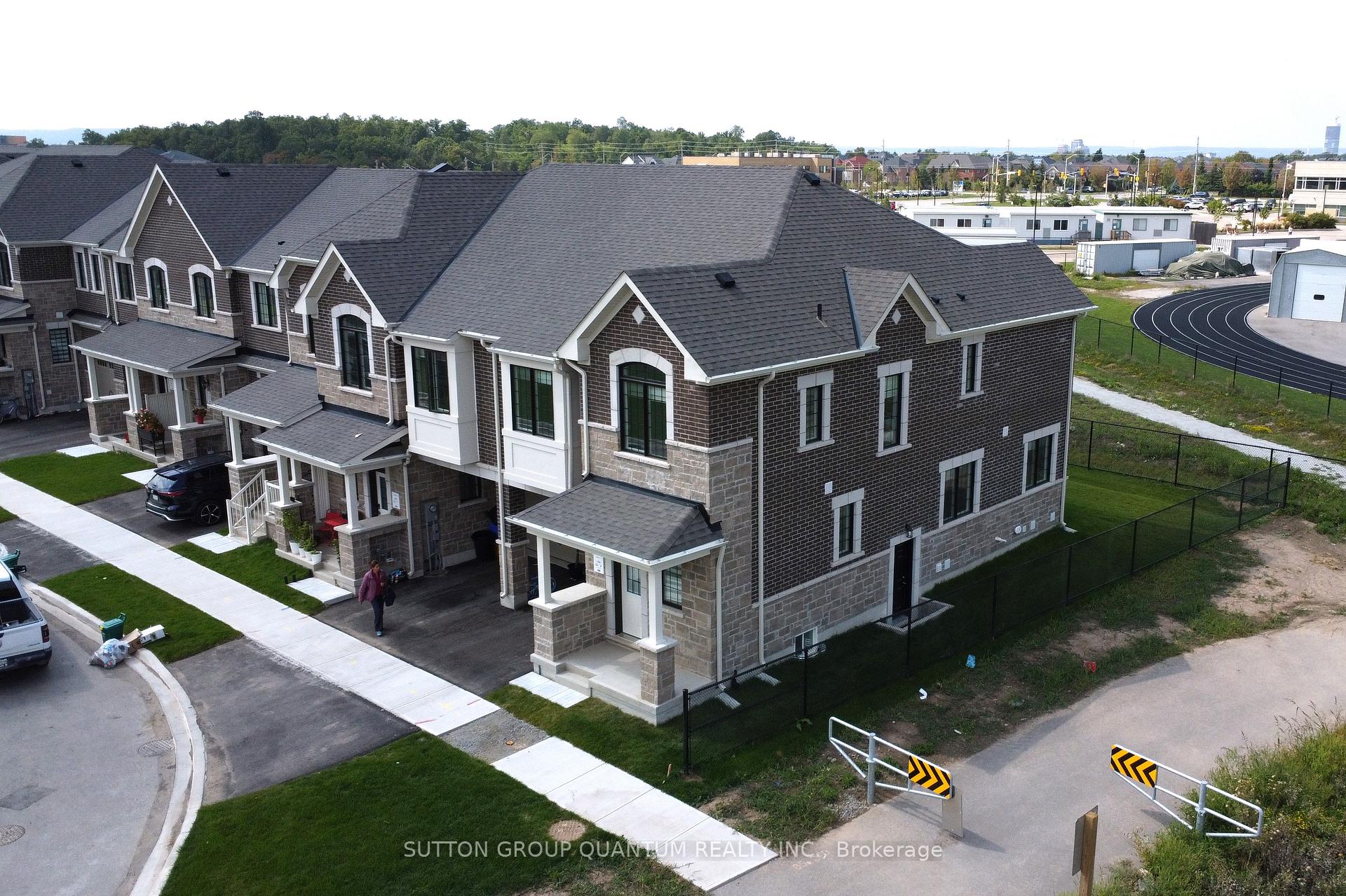 Photo 10 of 1355 Copley Court, Milton, Bowes — HOMEH