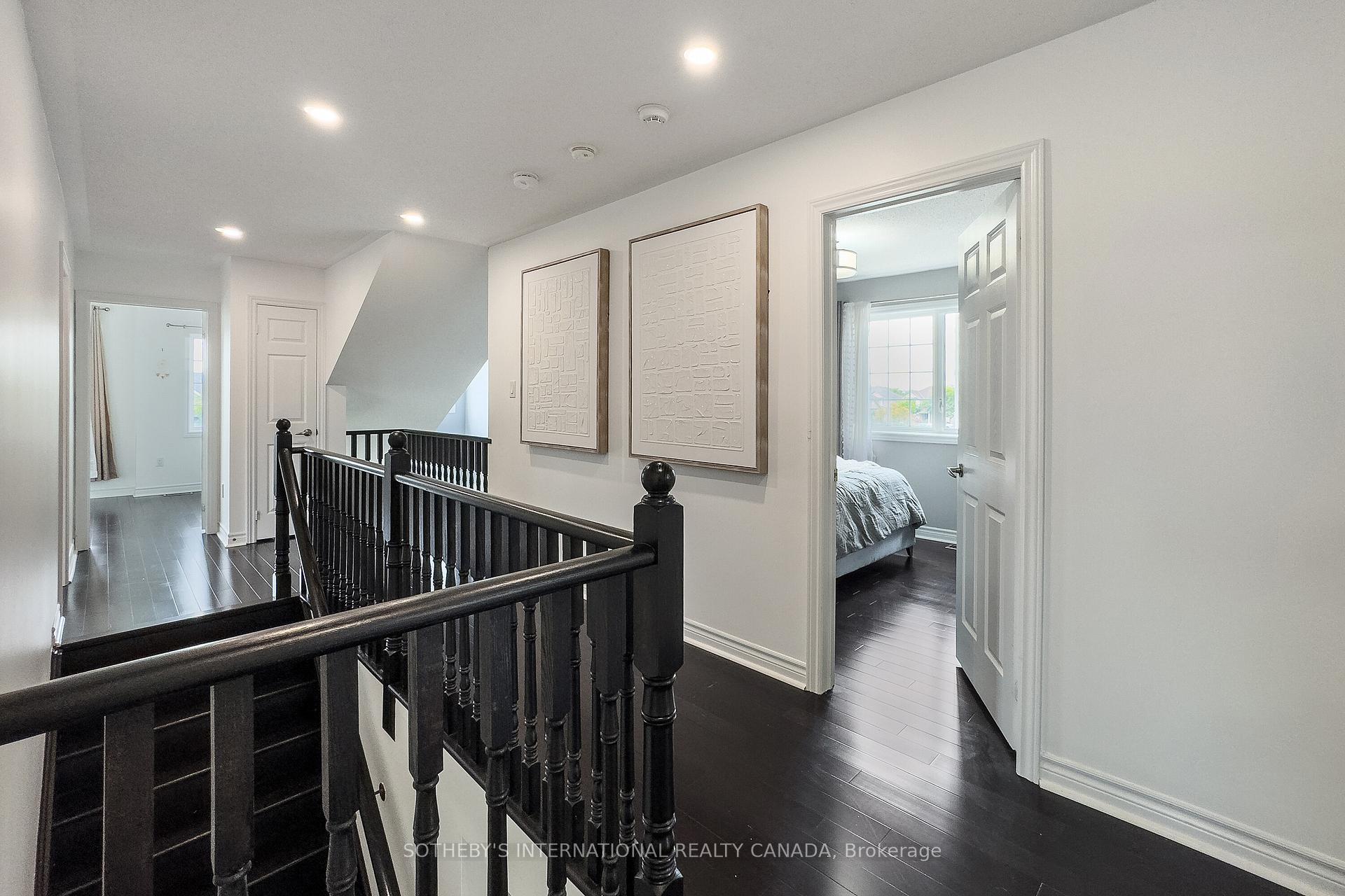 Photo 16 of 18 Harkness Drive, Whitby, Rolling Acres — HOMEH
