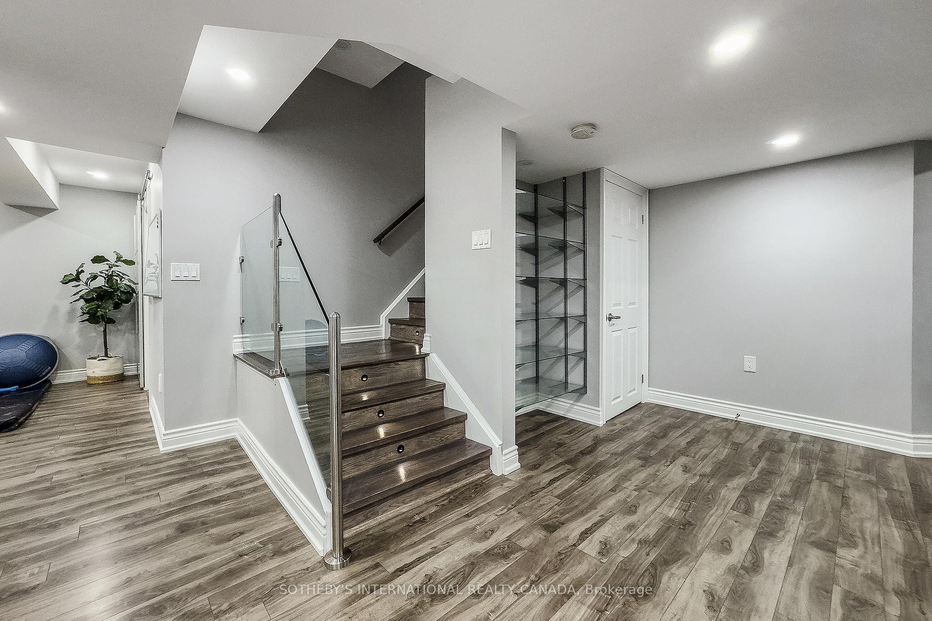Photo 22 of 18 Harkness Drive, Whitby, Rolling Acres — HOMEH