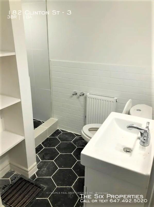 Photo 2 of Unit 3, 182 Clinton Street, Toronto, Palmerston-Little Italy — HOMEH