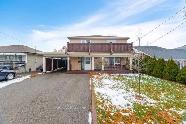 Photo 2 of 8 Garfield Crescent N, Brampton, Brampton North — HOMEH