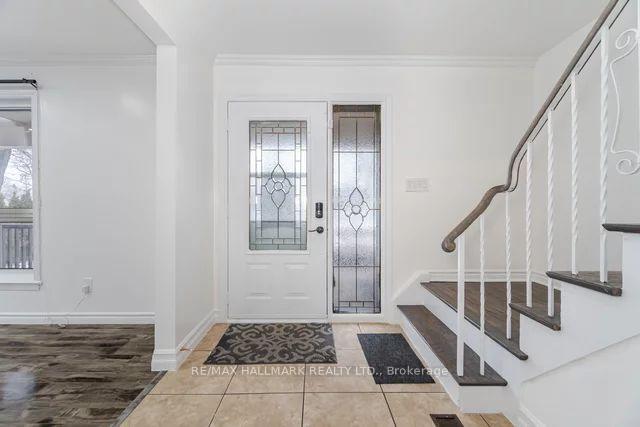 Photo 23 of 8 Garfield Crescent N, Brampton, Brampton North — HOMEH