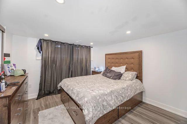 Photo 14 of 8 Garfield Crescent N, Brampton, Brampton North — HOMEH