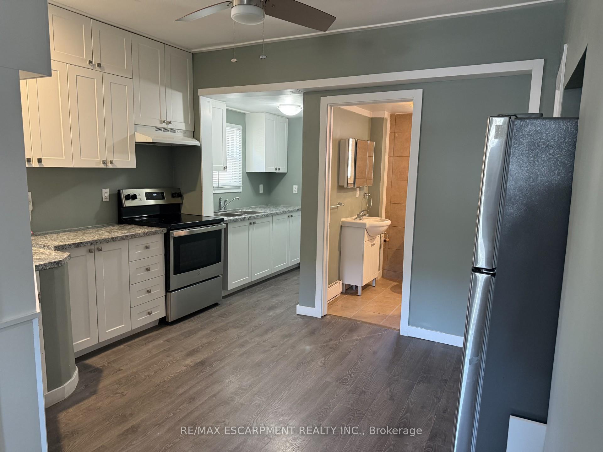 Photo 5 of Unit Main, 34 Welland Street, Welland, Lincoln/Crowland — HOMEH
