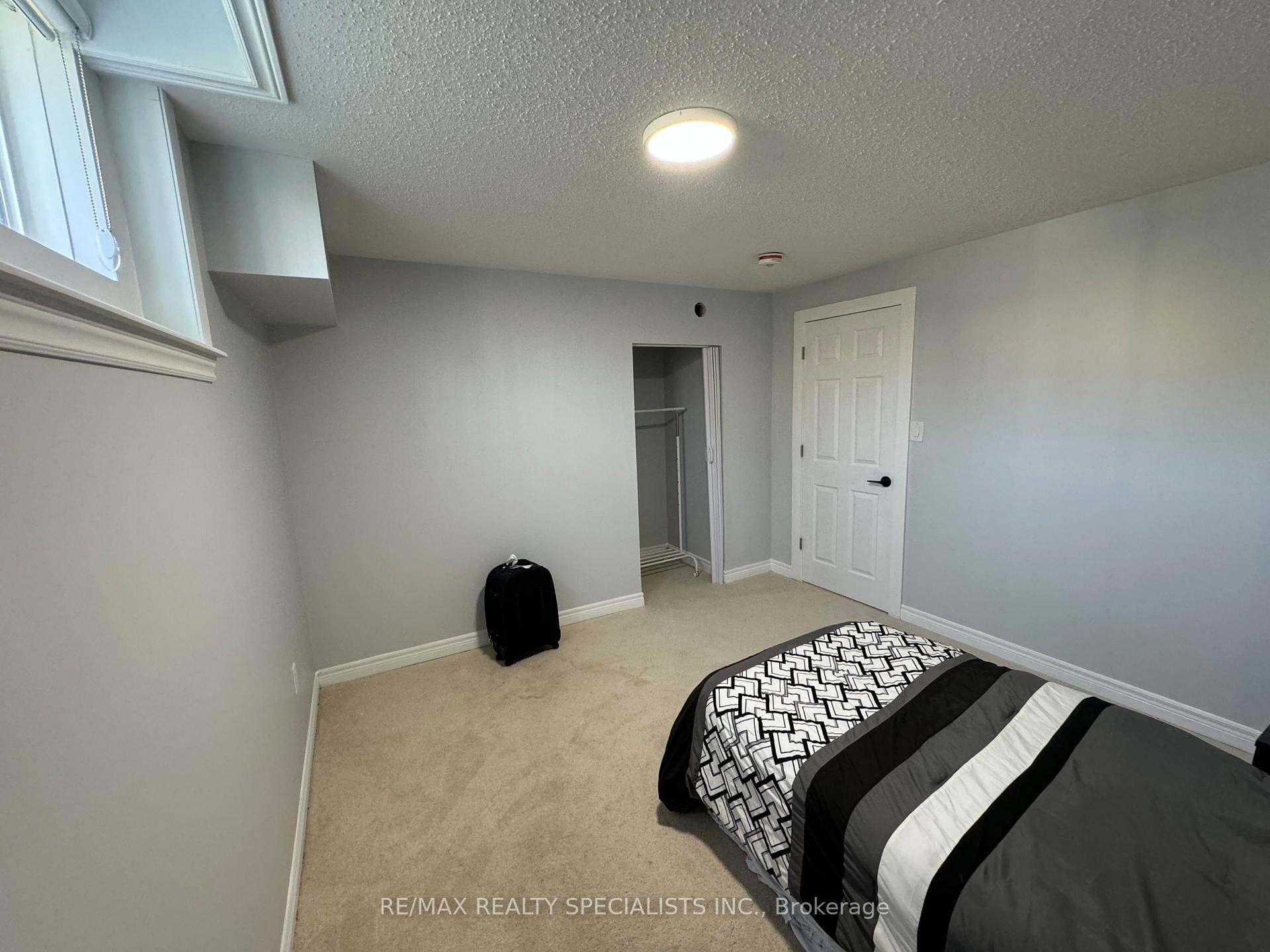 Photo 4 of 35 Copeland Crescent N, Innisfil, Cookstown — HOMEH