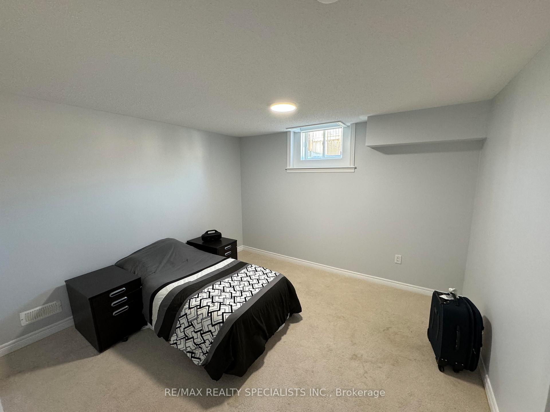 Photo 11 of 35 Copeland Crescent N, Innisfil, Cookstown — HOMEH