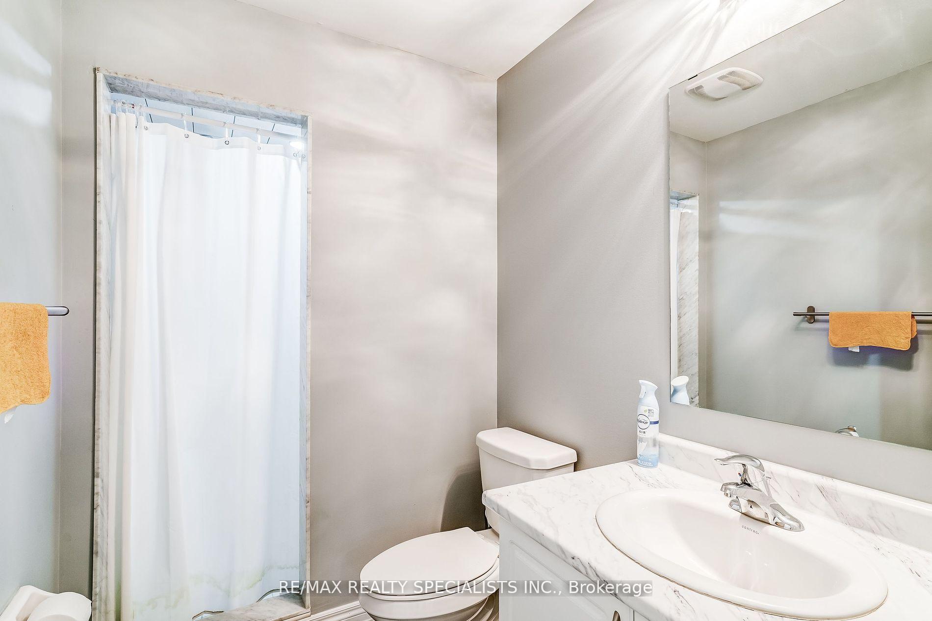Photo 10 of 35 Copeland Crescent N, Innisfil, Cookstown — HOMEH