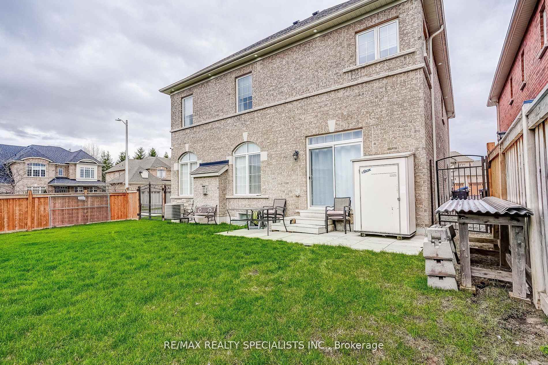 Photo 16 of 35 Copeland Crescent N, Innisfil, Cookstown — HOMEH