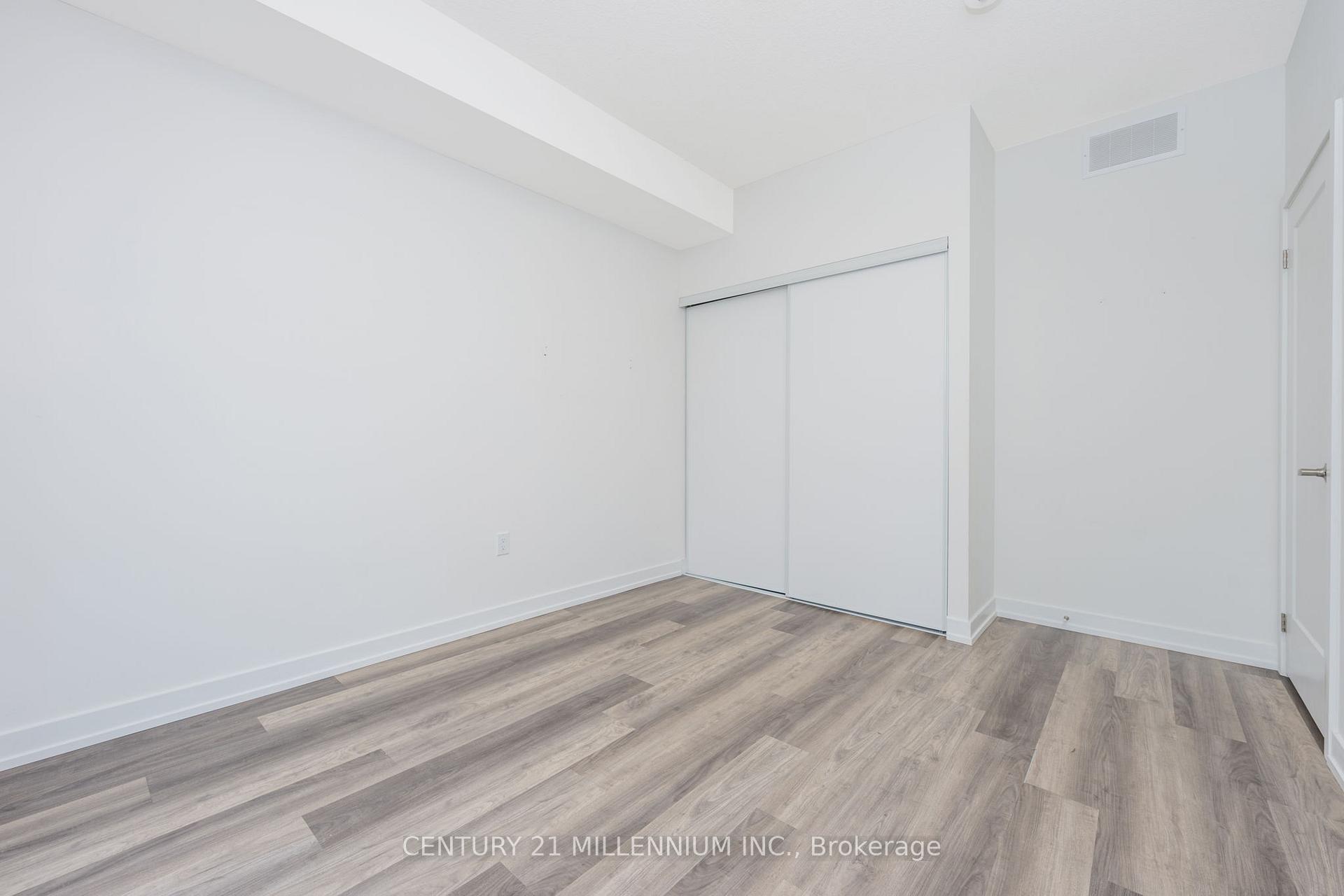 Photo 17 of Unit D3, 10 Palace Street, Kitchener — HOMEH