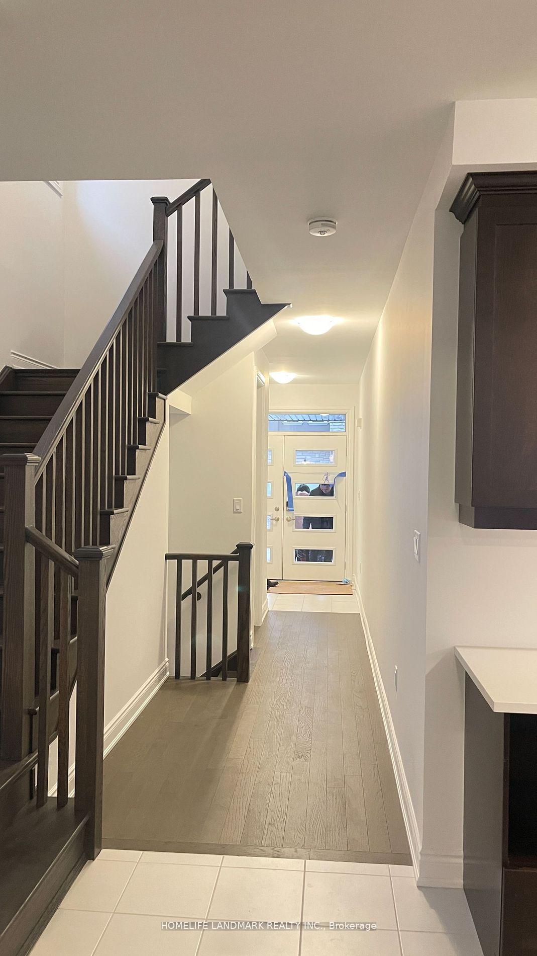 Photo 5 of 1477 Hawktail Path, Pickering, Rural Pickering — HOMEH