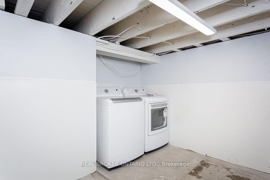 Photo 22 of Unit B, 9 Stanley Avenue, Hamilton, Kirkendall — HOMEH