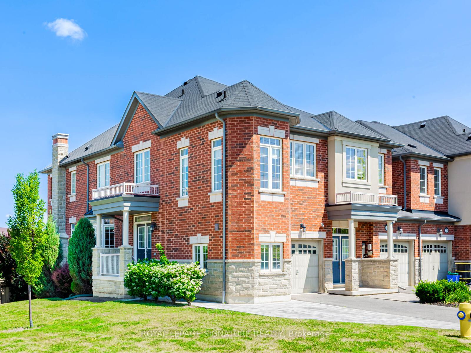 Photo 11 of 171 Wolf Creek Crescent, Vaughan, Patterson — HOMEH