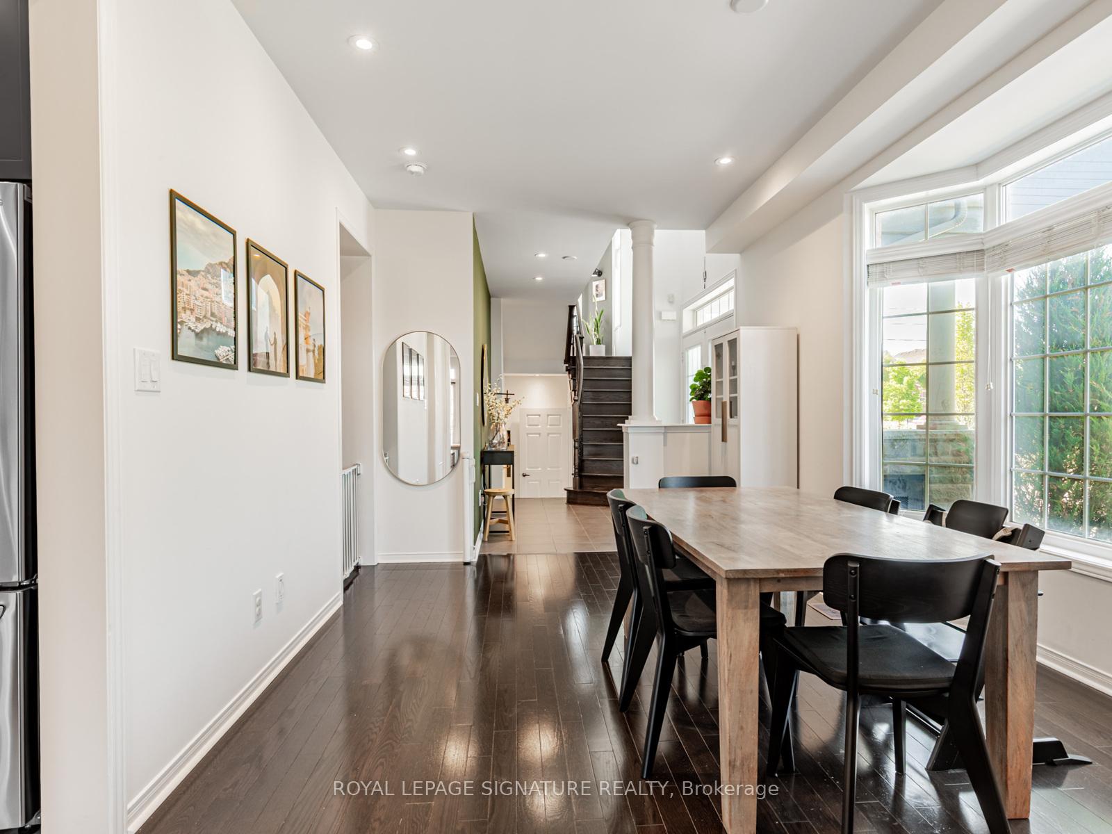 Photo 6 of 171 Wolf Creek Crescent, Vaughan, Patterson — HOMEH