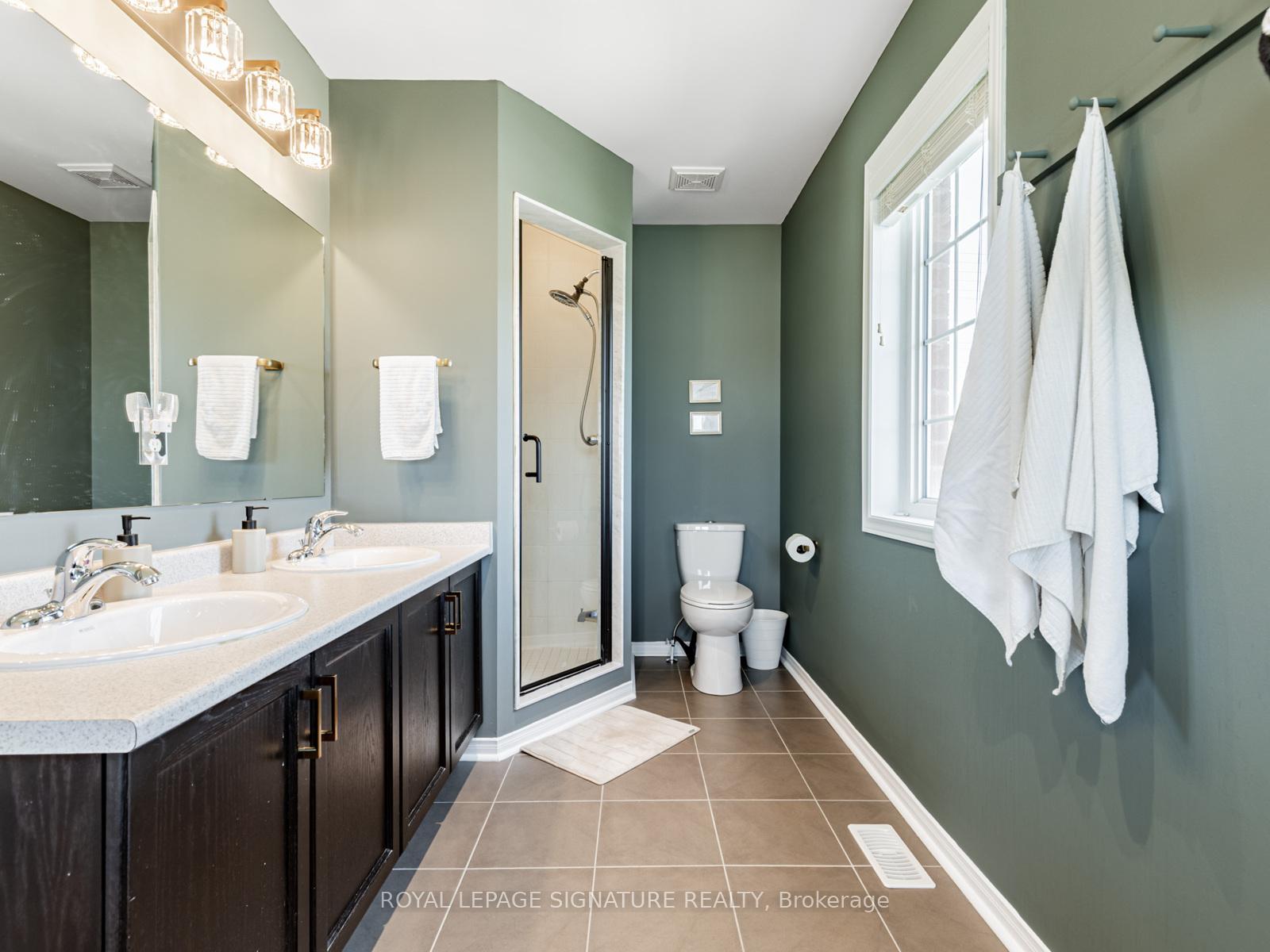 Photo 18 of 171 Wolf Creek Crescent, Vaughan, Patterson — HOMEH