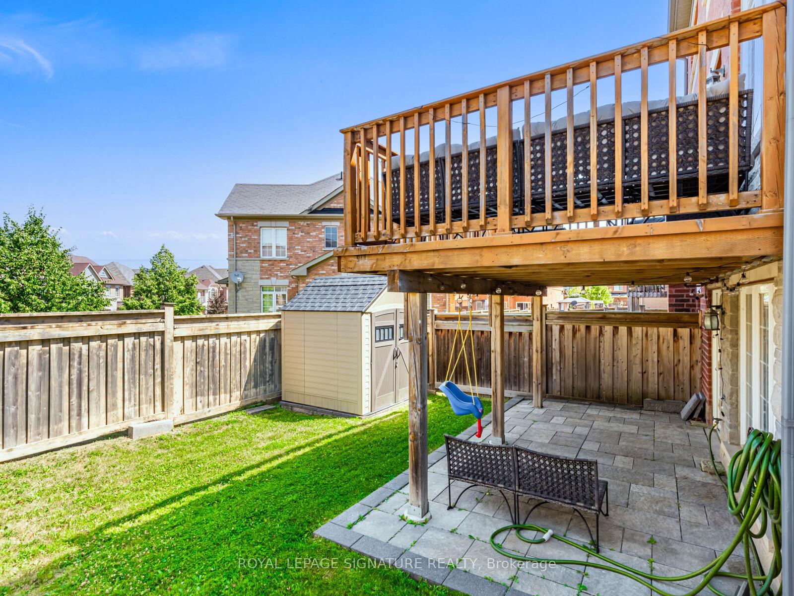 Photo 25 of 171 Wolf Creek Crescent, Vaughan, Patterson — HOMEH