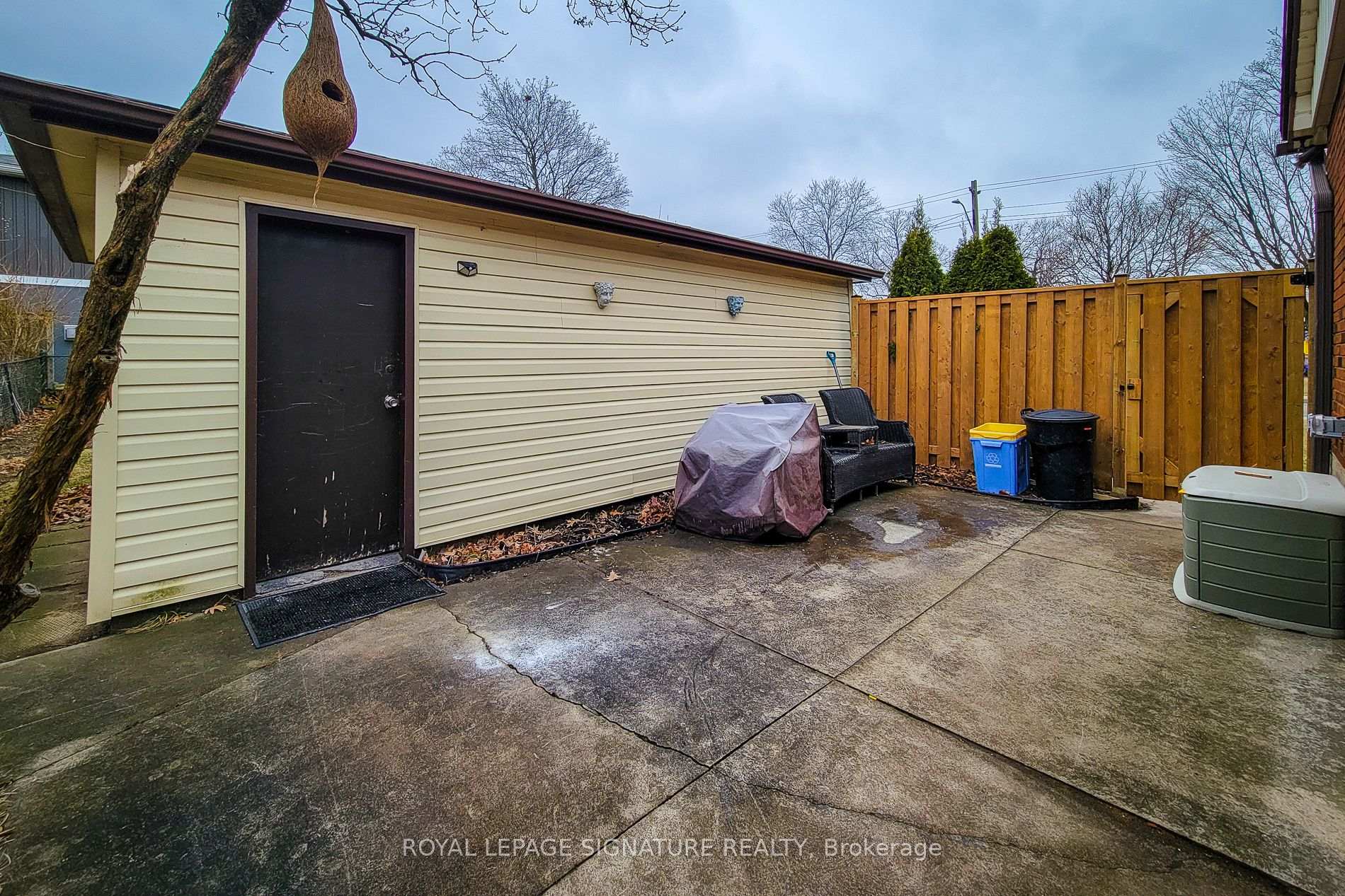 Photo 5 of 81 West 25th Street, Hamilton, Westcliffe — HOMEH