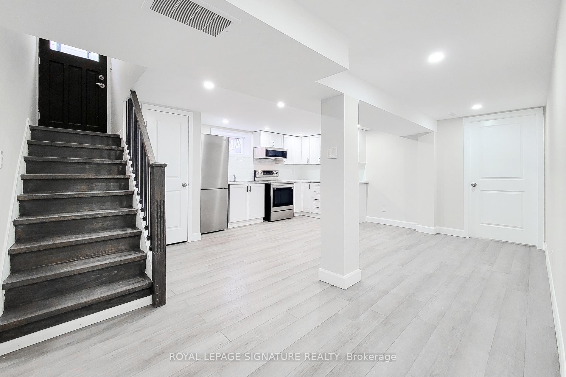 Photo 6 of 81 West 25th Street, Hamilton, Westcliffe — HOMEH
