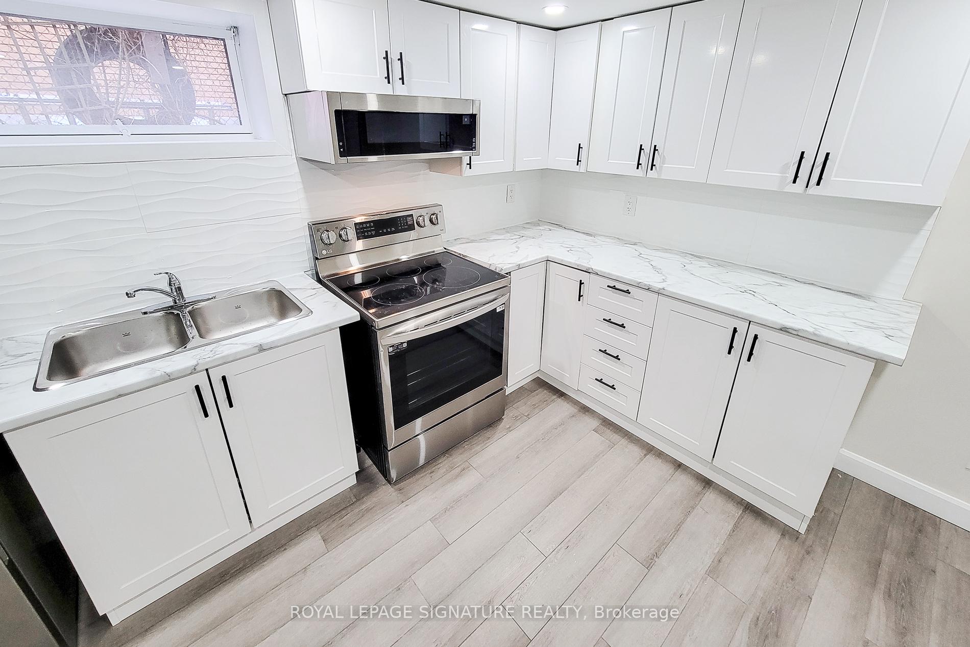 Photo 7 of 81 West 25th Street, Hamilton, Westcliffe — HOMEH