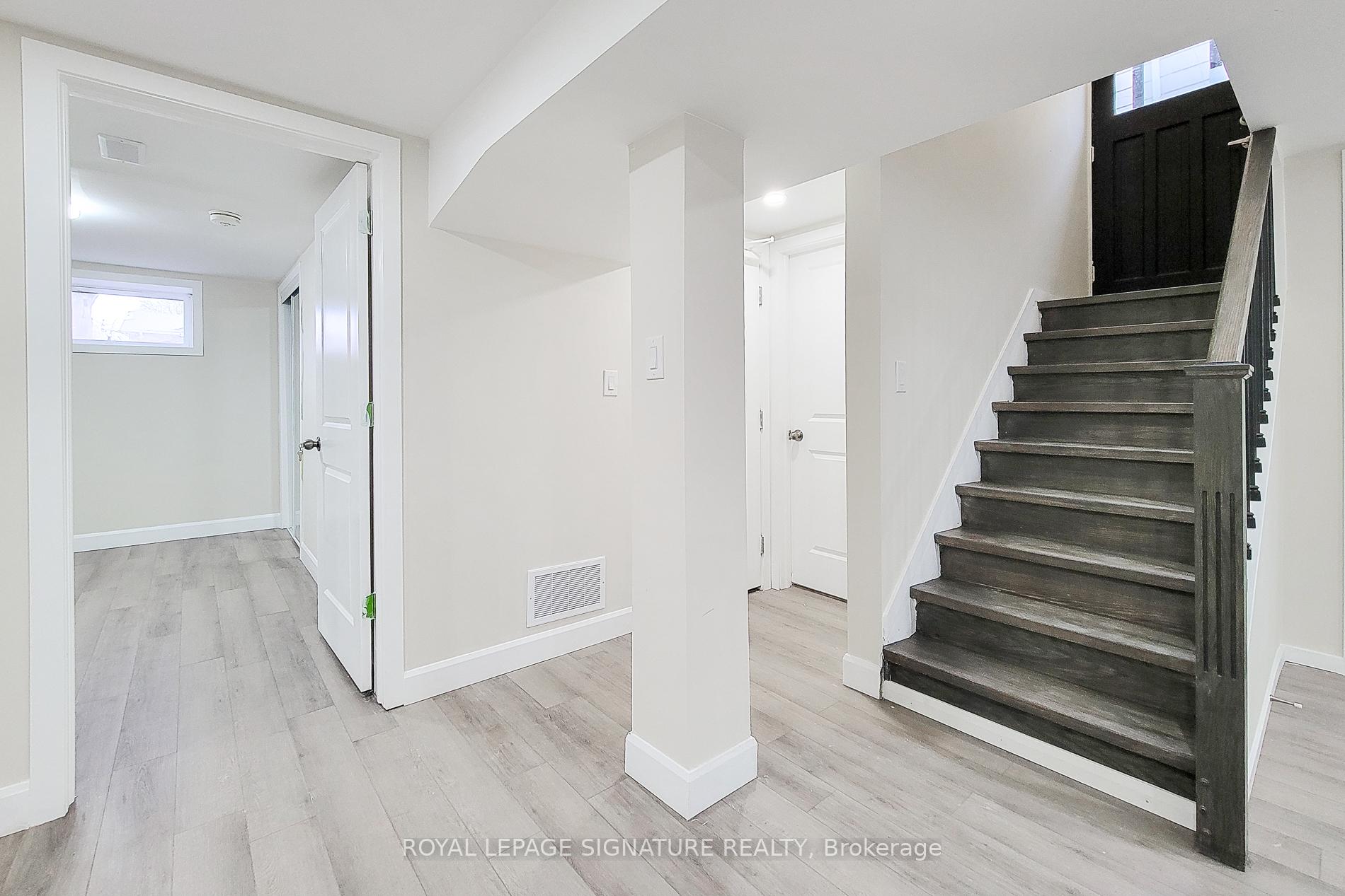 Photo 14 of 81 West 25th Street, Hamilton, Westcliffe — HOMEH