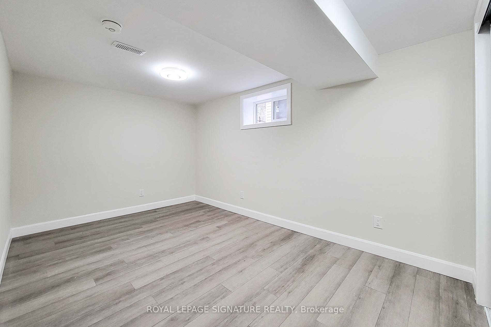 Photo 15 of 81 West 25th Street, Hamilton, Westcliffe — HOMEH