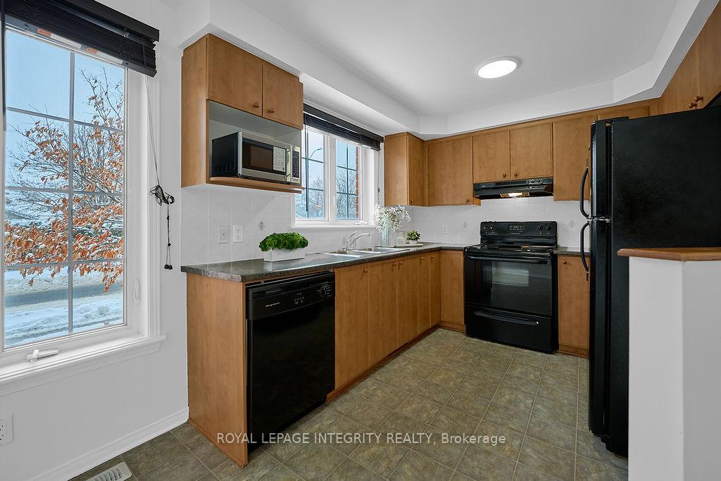 Photo 12 of Unit 140, 70 Edenvale Drive, Ottawa, Kanata - Beaverbrook — HOMEH