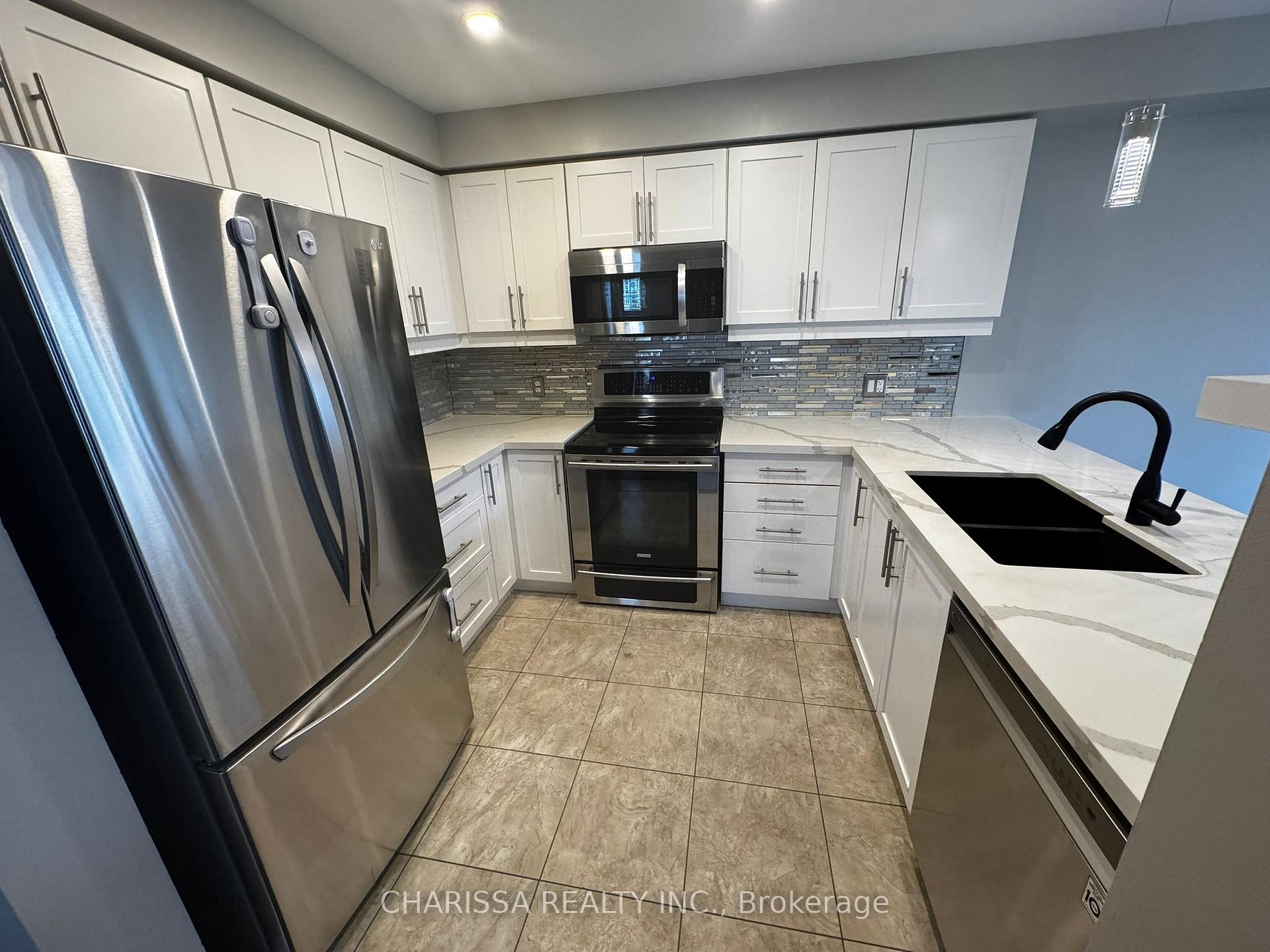 Photo 7 of Unit Upper, 74 Westover Drive E, Clarington, Bowmanville — HOMEH