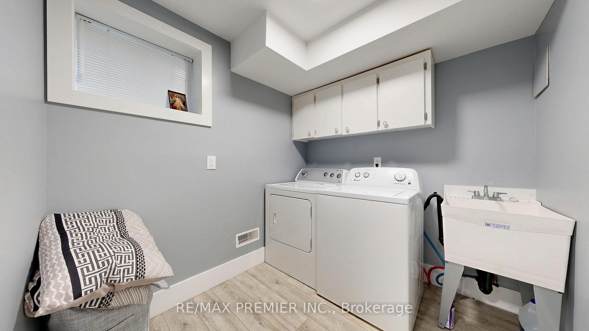 Photo 3 of 32 Amherst Avenue, Toronto, Oakwood Village — HOMEH