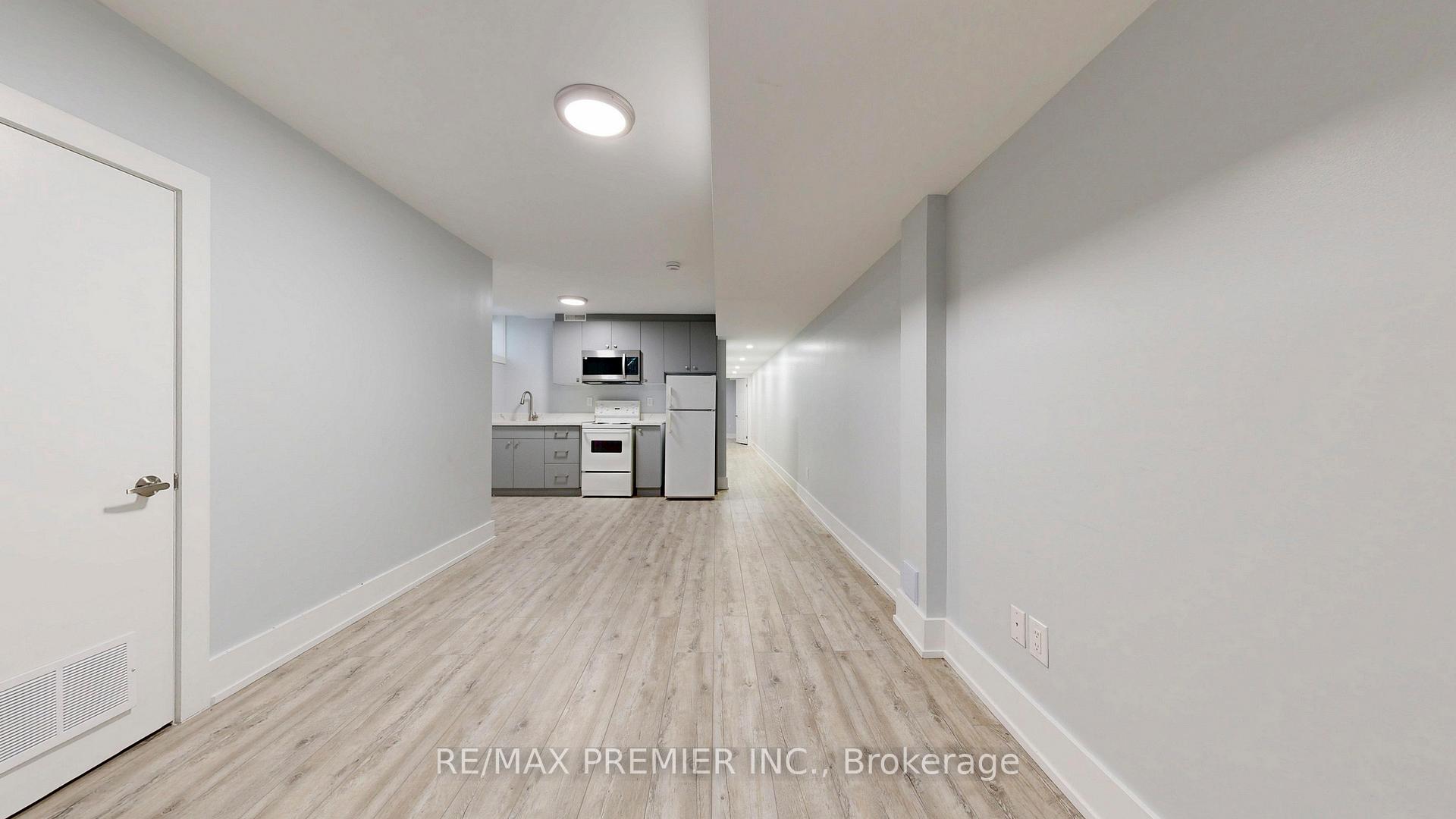 Photo 2 of 32 Amherst Avenue, Toronto, Oakwood Village — HOMEH