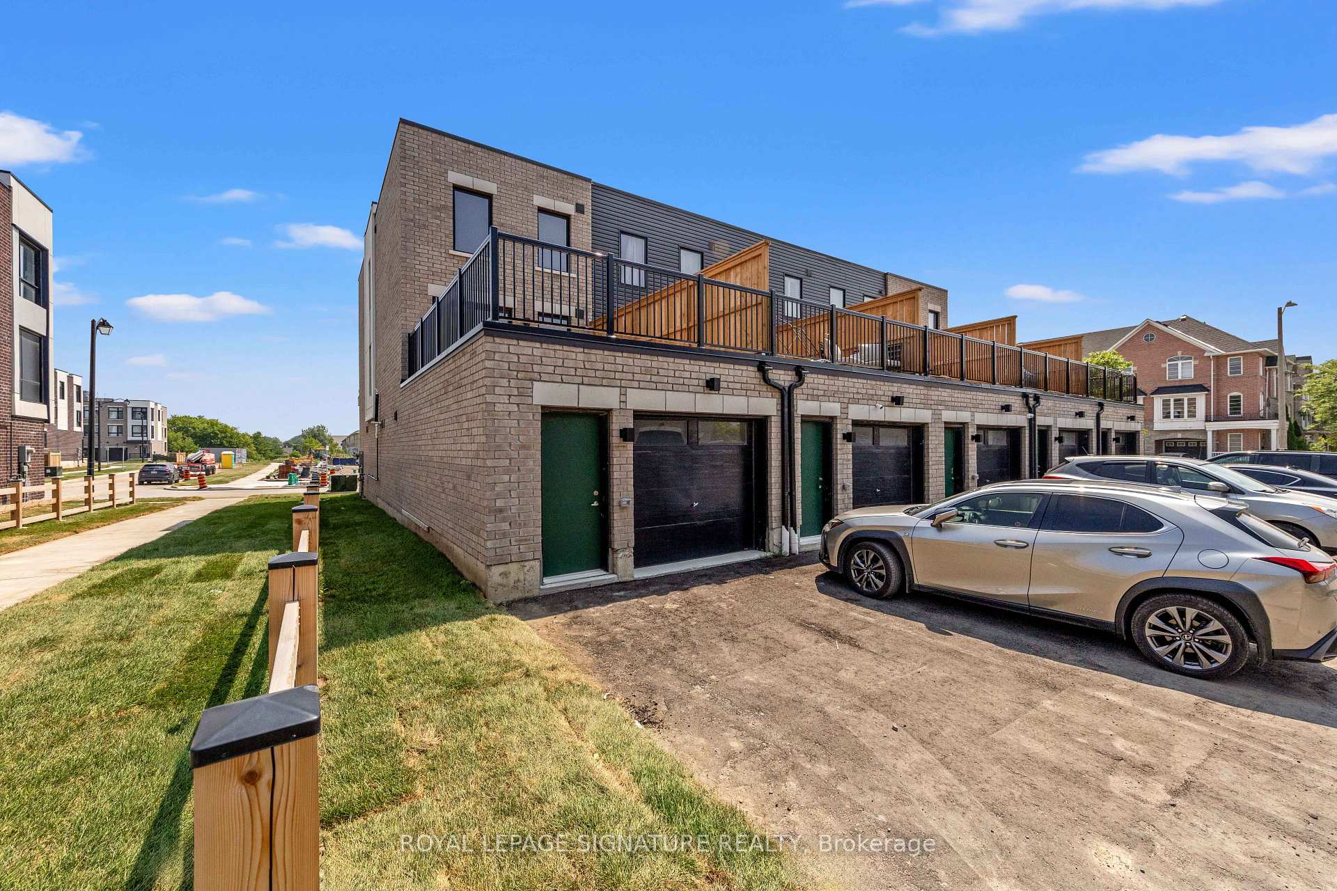 Photo 35 of 48 Bateson Street, Ajax, South West — HOMEH