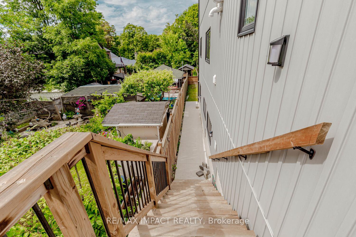 Photo 9 of Unit Lower, 1494 Old Forest Road, Pickering, Woodlands — HOMEH