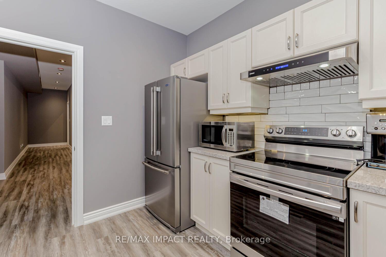 Photo 5 of Unit Lower, 1494 Old Forest Road, Pickering, Woodlands — HOMEH
