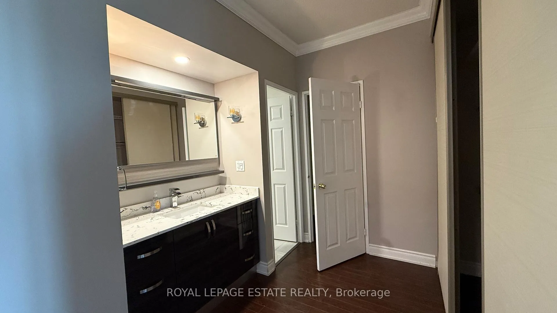 Photo 3 of Unit Ph3, 280 Simcoe Street, Toronto, Kensington-Chinatown — HOMEH