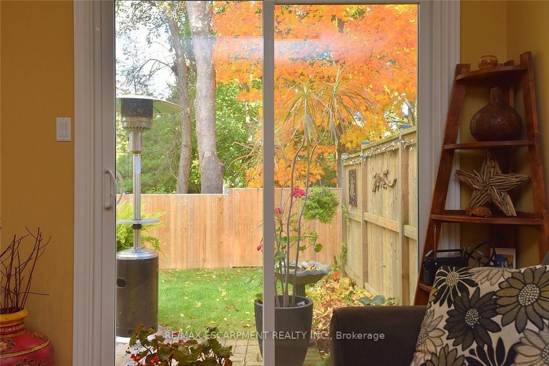 Photo 13 of Unit 59, 175 Fiddlers Green Road, Hamilton, Ancaster — HOMEH