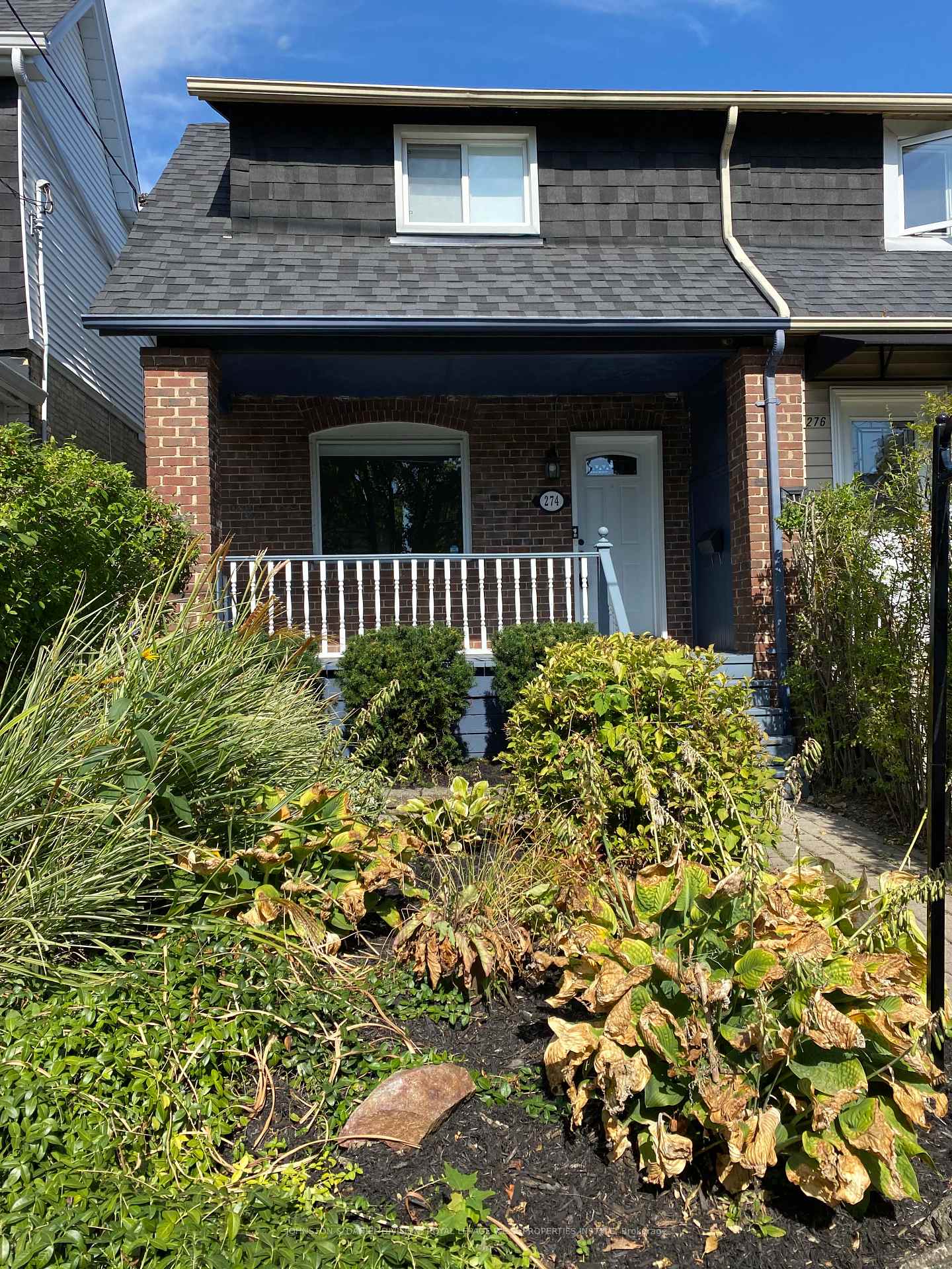 Front of 274 Soudan Avenue