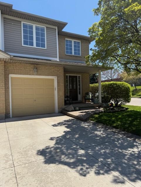 Photo 1 of Unit 38, 104 Frances Avenue, Hamilton, Stoney Creek — HOMEH