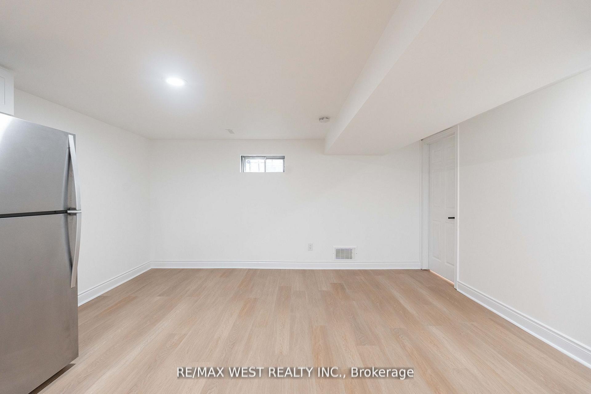 Photo 6 of Unit Basement, 75 Wright Crescent, Caledon, Bolton North — HOMEH
