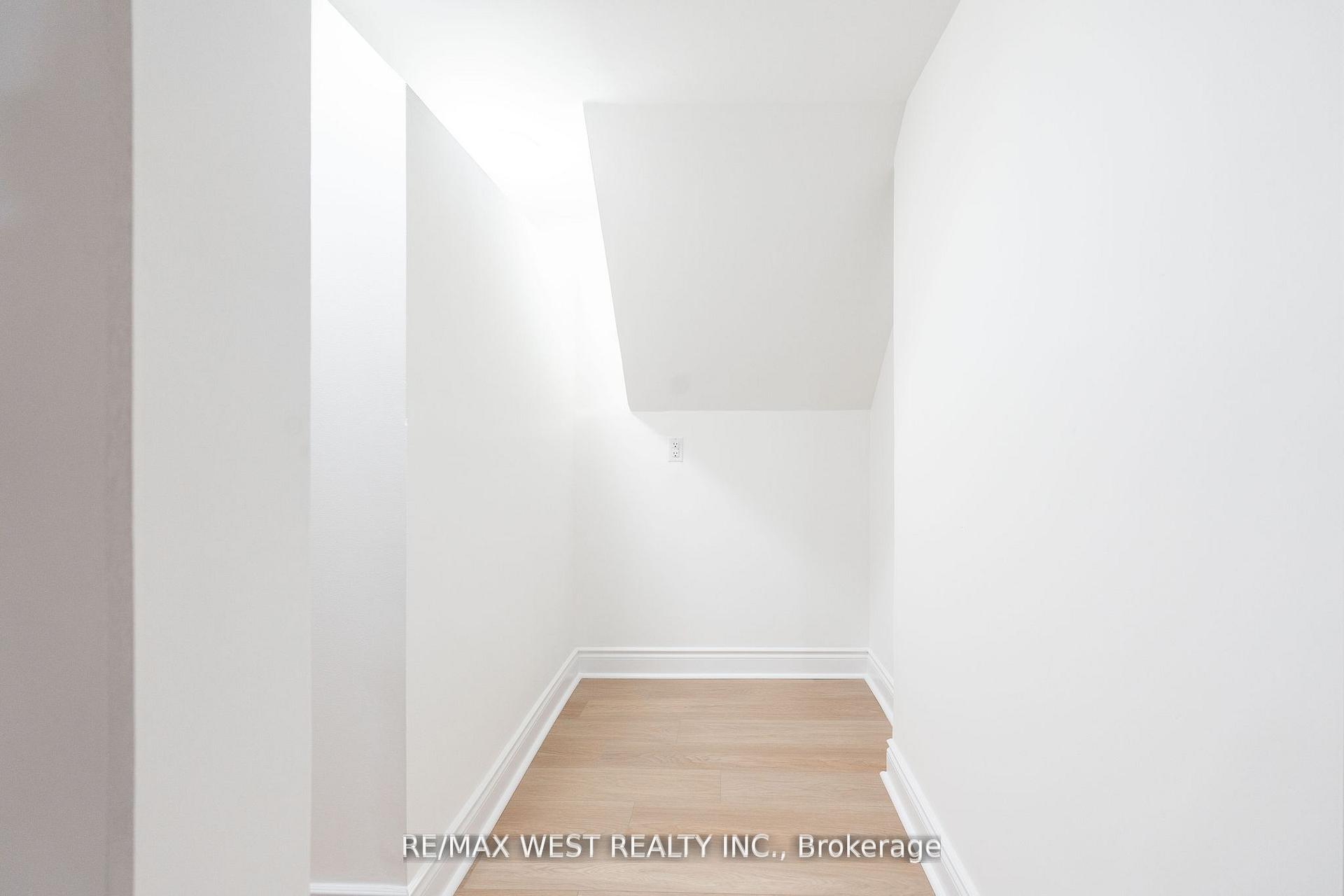 Photo 10 of Unit Basement, 75 Wright Crescent, Caledon, Bolton North — HOMEH