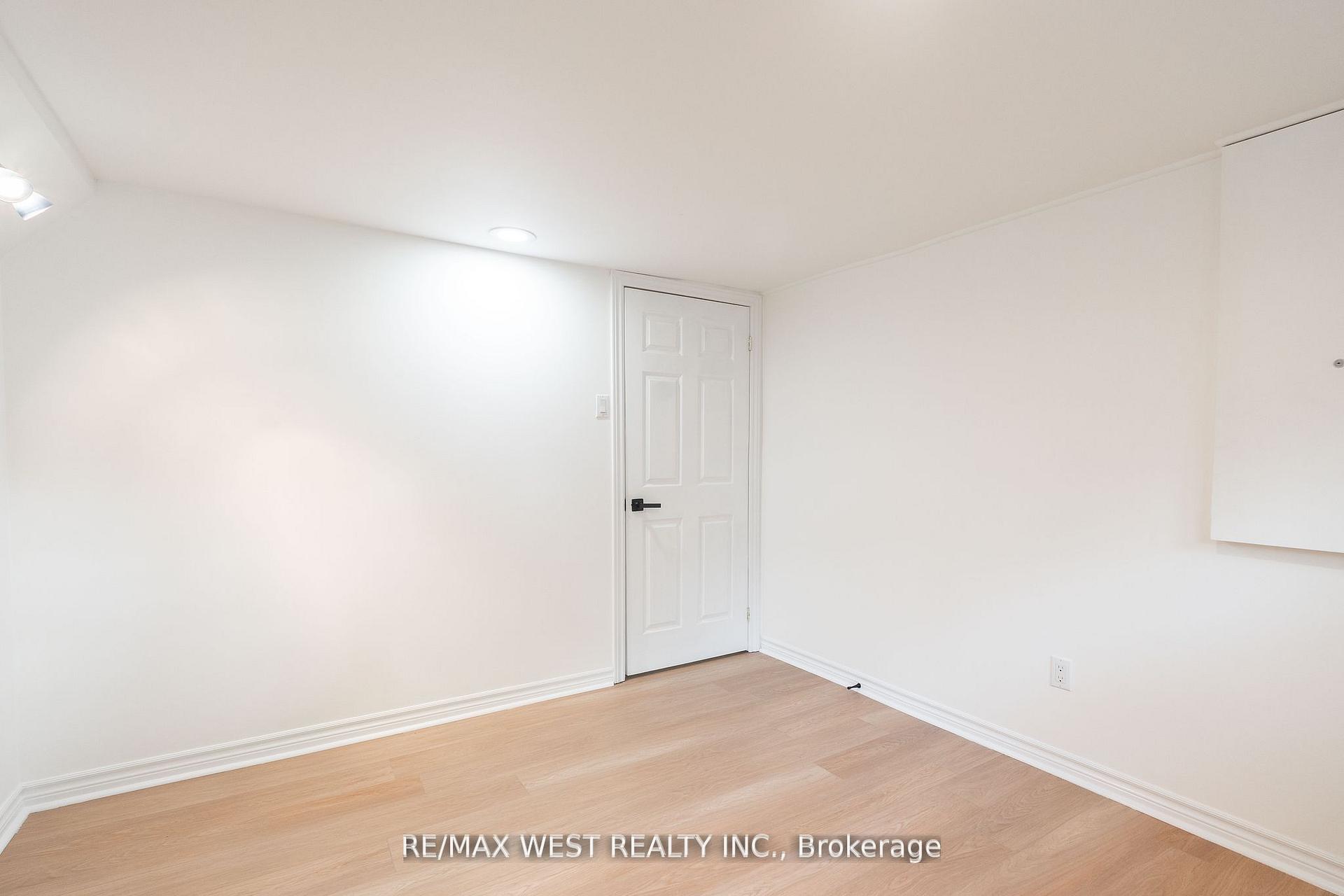Photo 13 of Unit Basement, 75 Wright Crescent, Caledon, Bolton North — HOMEH