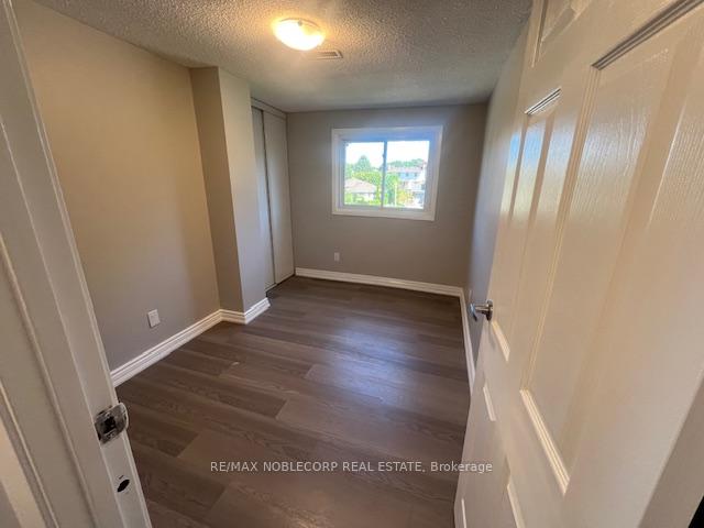 Photo 13 of 514 Capilano Court, Oshawa, Donevan — HOMEH