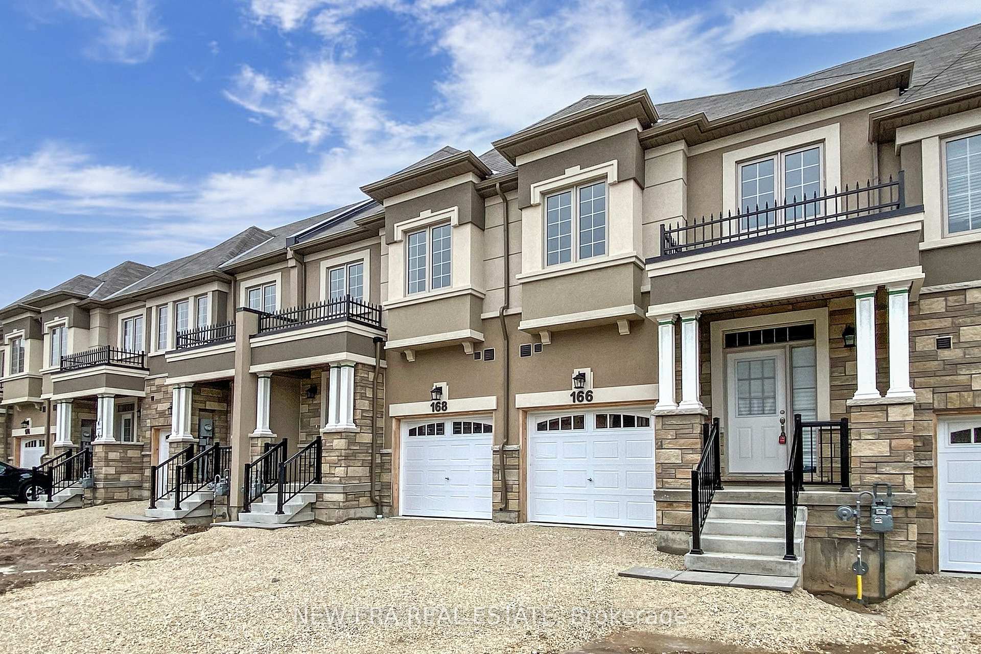 Photo 2 of 166 Flagg Avenue, Brant, Paris — HOMEH