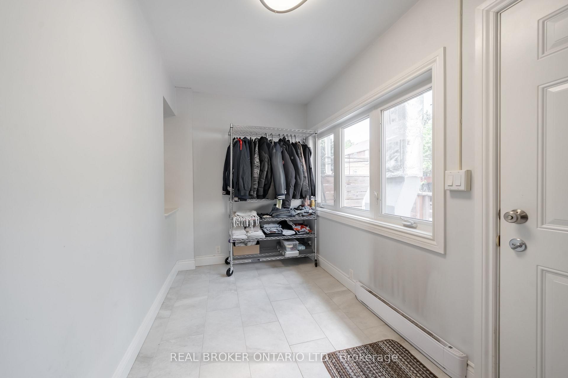 Photo 5 of 600 Mt Pleasant Road, Toronto, Mount Pleasant East — HOMEH