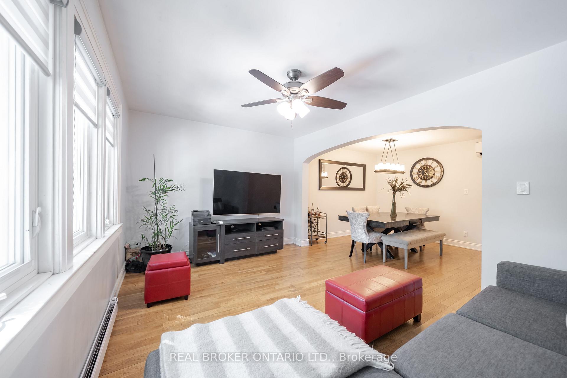 Photo 9 of 600 Mt Pleasant Road, Toronto, Mount Pleasant East — HOMEH