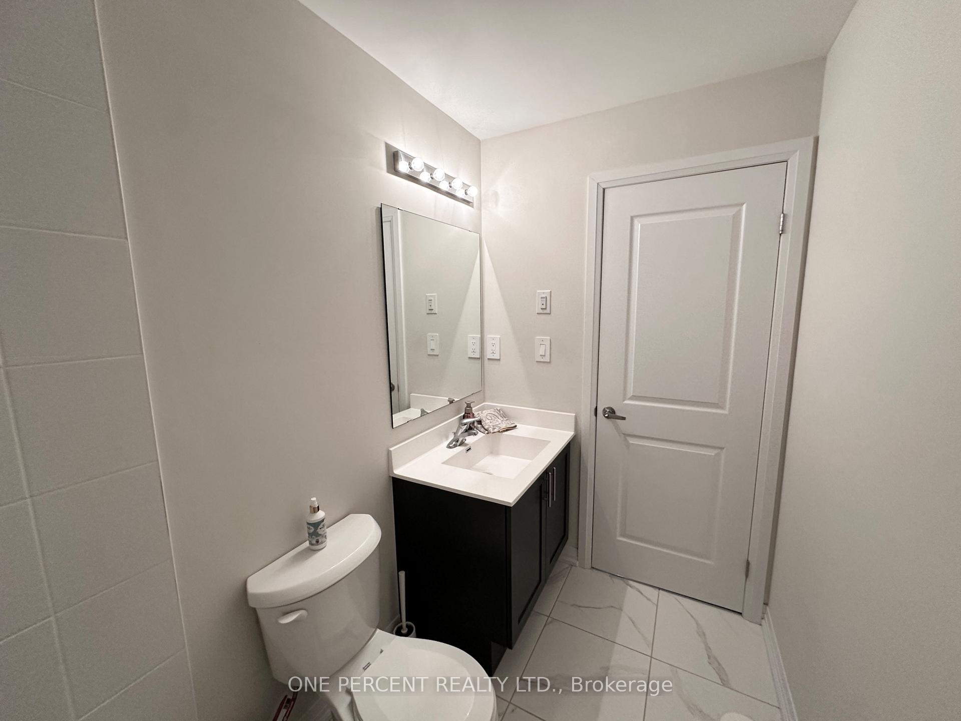 Photo 14 of Unit 104, 1589 Rose Way, Milton, Cobban — HOMEH