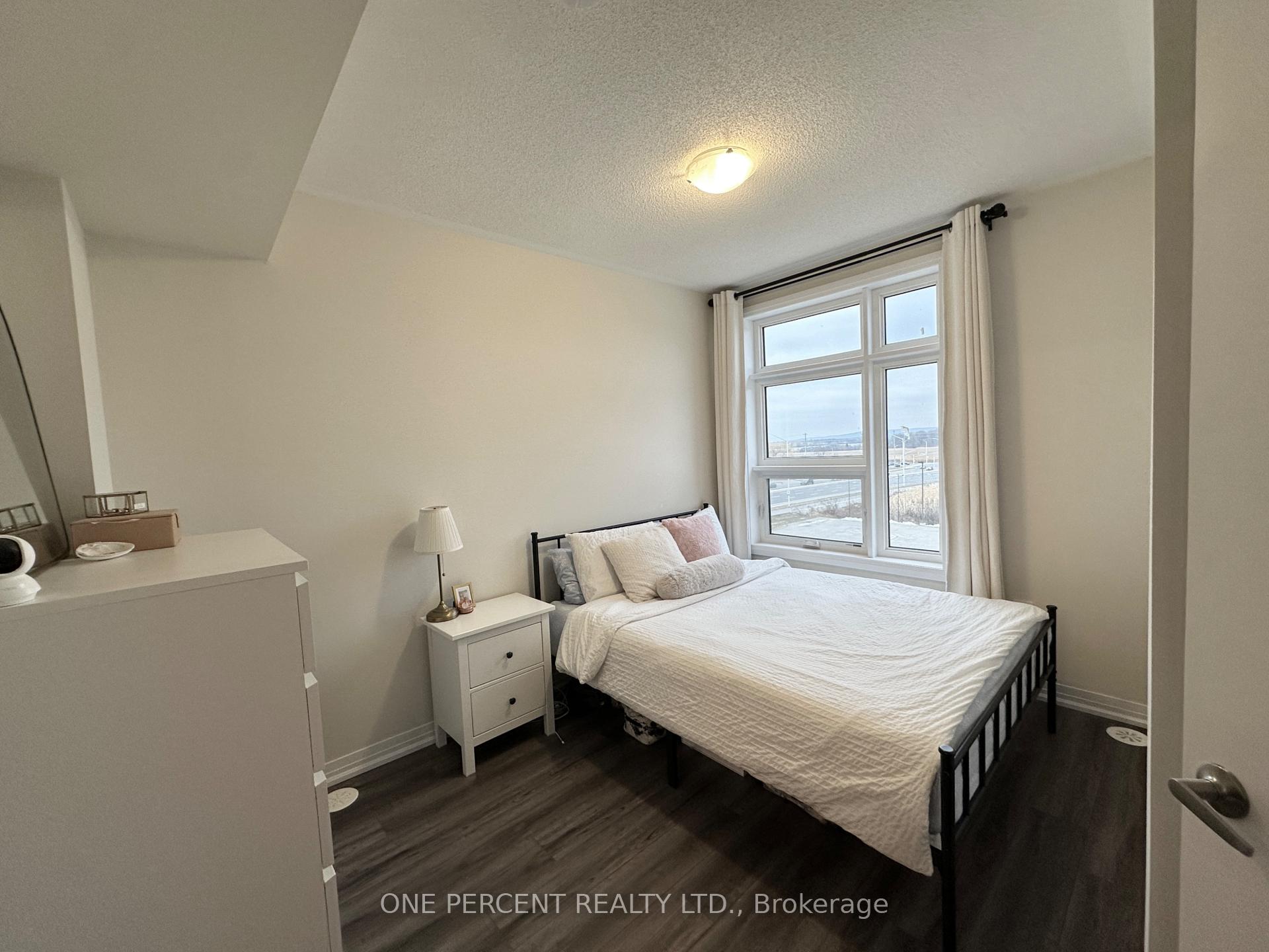 Photo 7 of Unit 104, 1589 Rose Way, Milton, Cobban — HOMEH