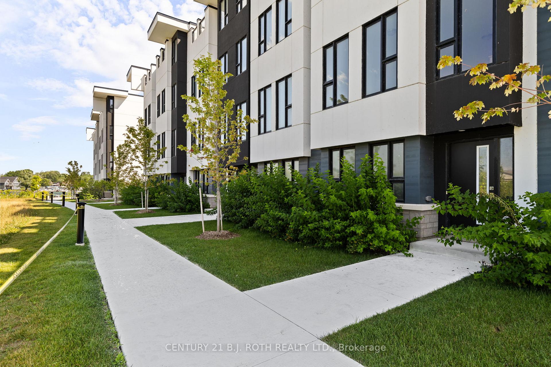 Photo 6 of 3 Mariner'S Pier Way, Orillia — HOMEH